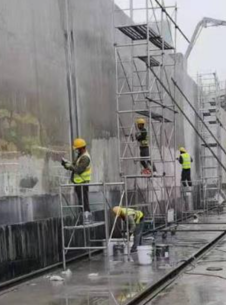 房山球场翻新地面是一个涉及